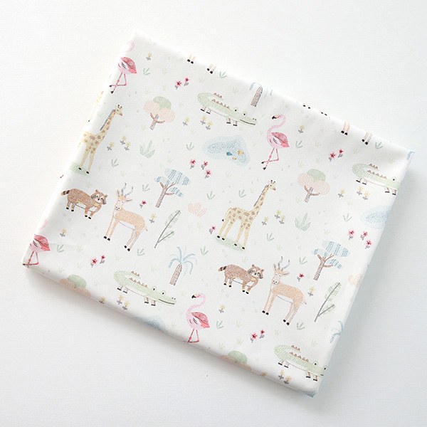 Cotton sheeting-Dotted Line Animal(44")
