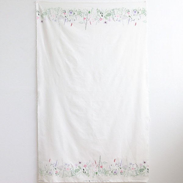 Wide cotton sheeting-Border Wildflower Field(58")