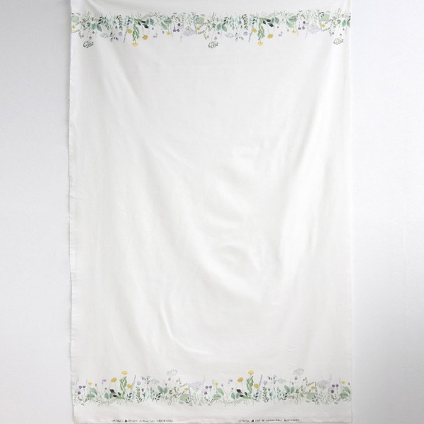 Wide cotton sheeting-Border Dandelion Hill(58")